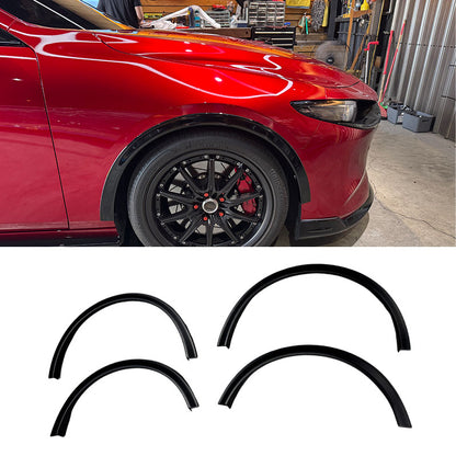 輪弧 2019-2026 Mazda 3 5門