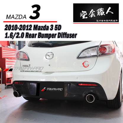後飾板 2010-2012 Mazda 3 5門